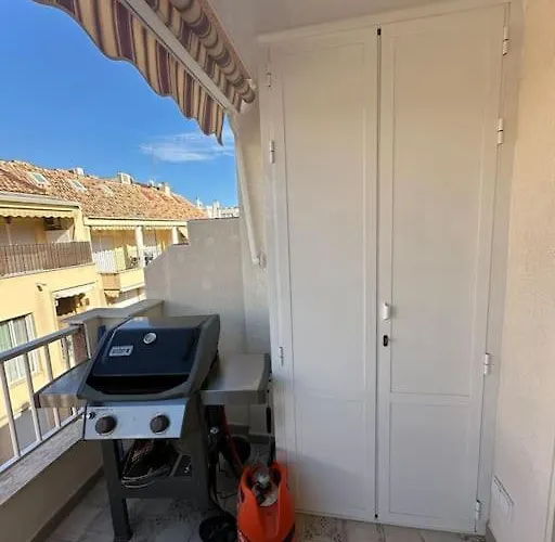 Penthouse Und Arbeiten